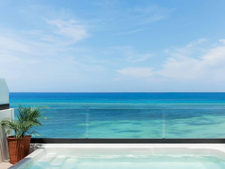 Excellence Oyster Bay Junior Suite with Plunge Pool Ocean Front