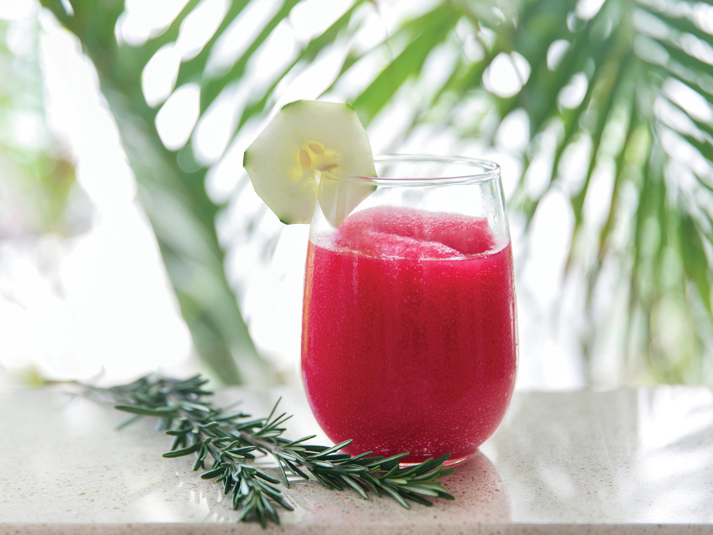 Sip on a Smoothie Cocktail at Excellence Oyster Bay Sip on a Smoothie Cocktail at Excellence Oyster Bay