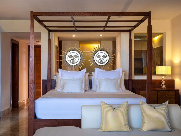 Jacuzzi Suite in Cancun Mexico