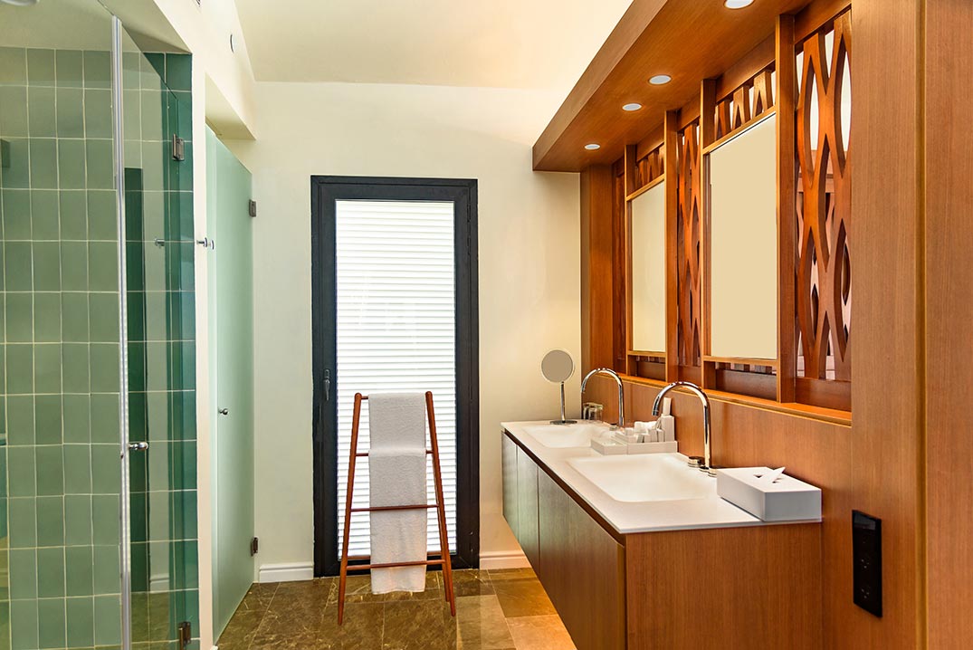 Luxury Villa Bathroom