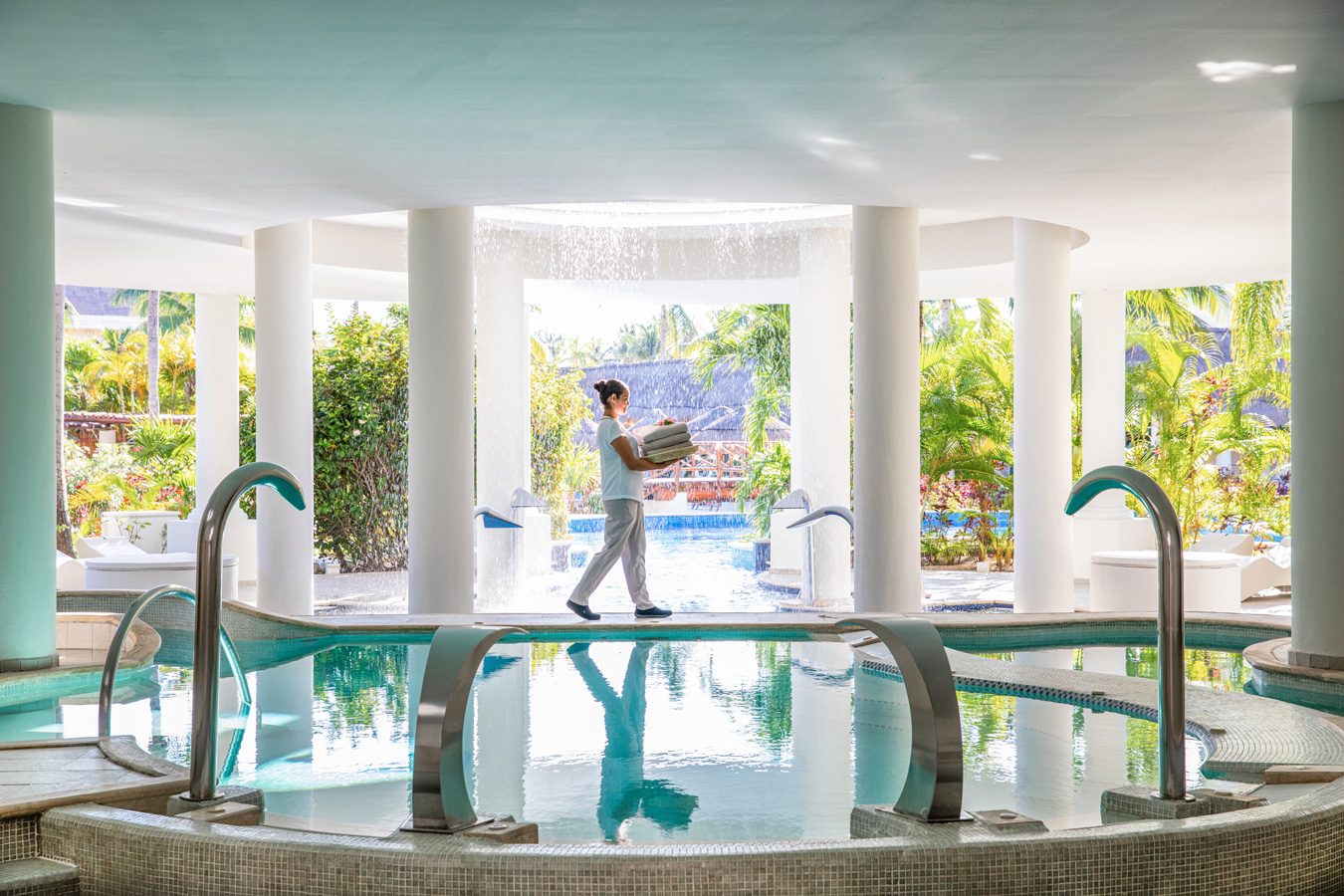 Discover 7 Things a Luxury Spa in The Caribbean Can do for You